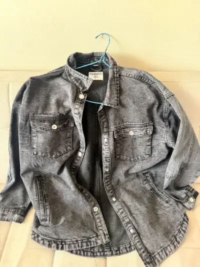Chaqueta mezclilla Fiorucci talla L. - miniatura 1