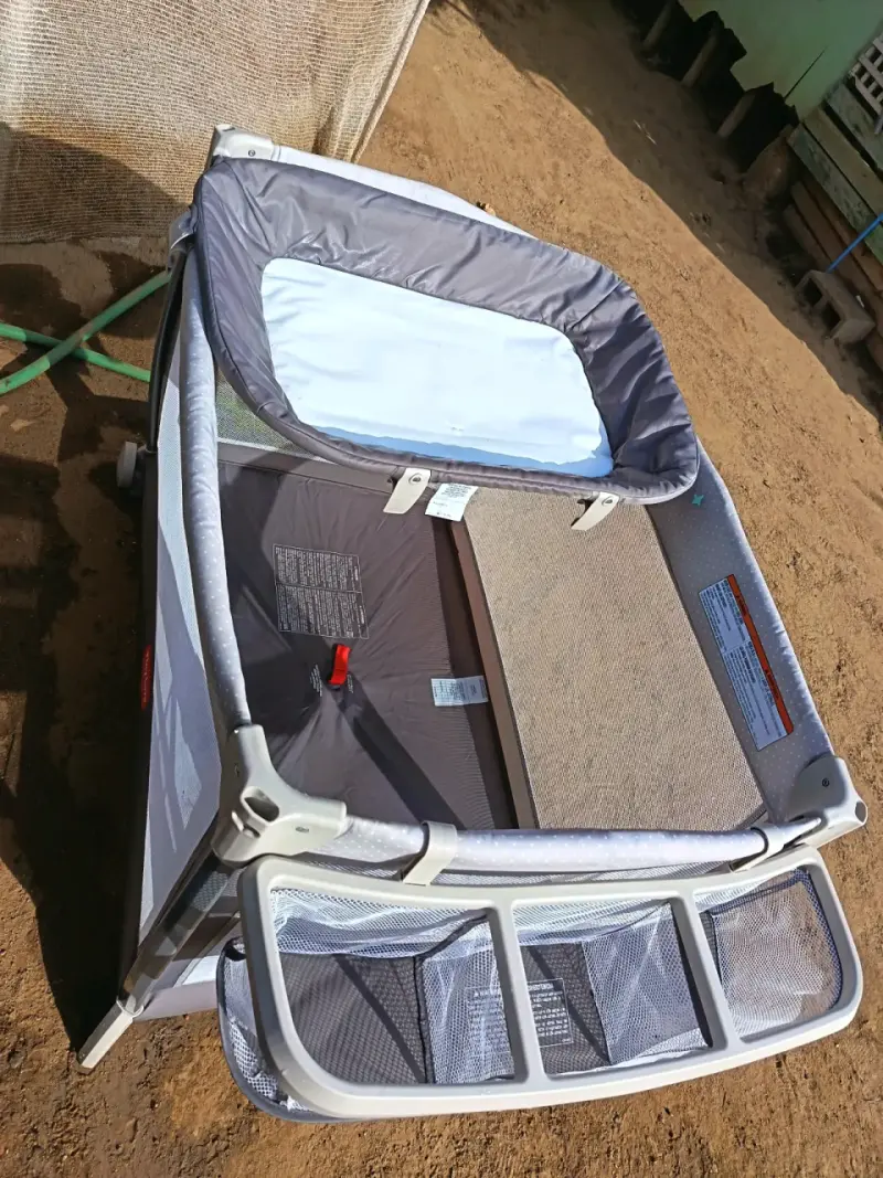 Cuna corral con mudador - 2