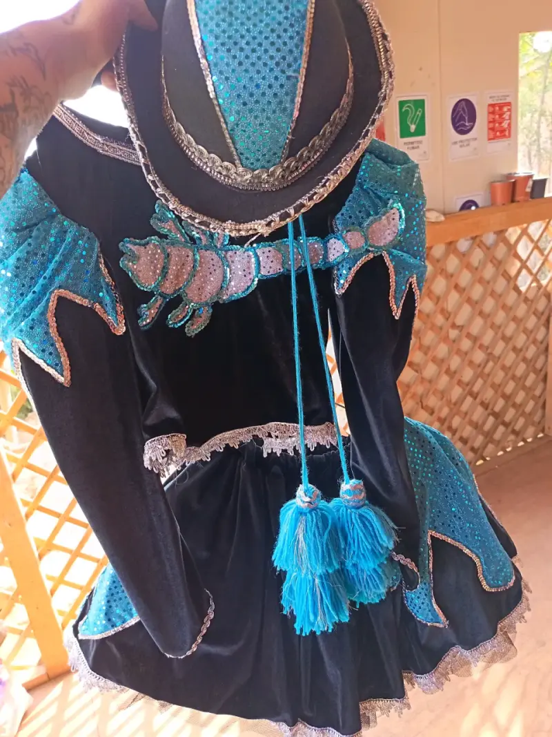 Traje de danza folclórica azul - 1