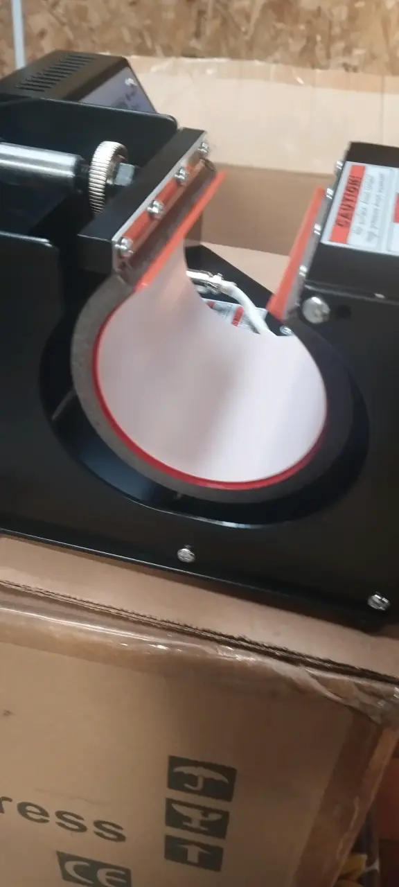 Prensa térmica de tazas - 1