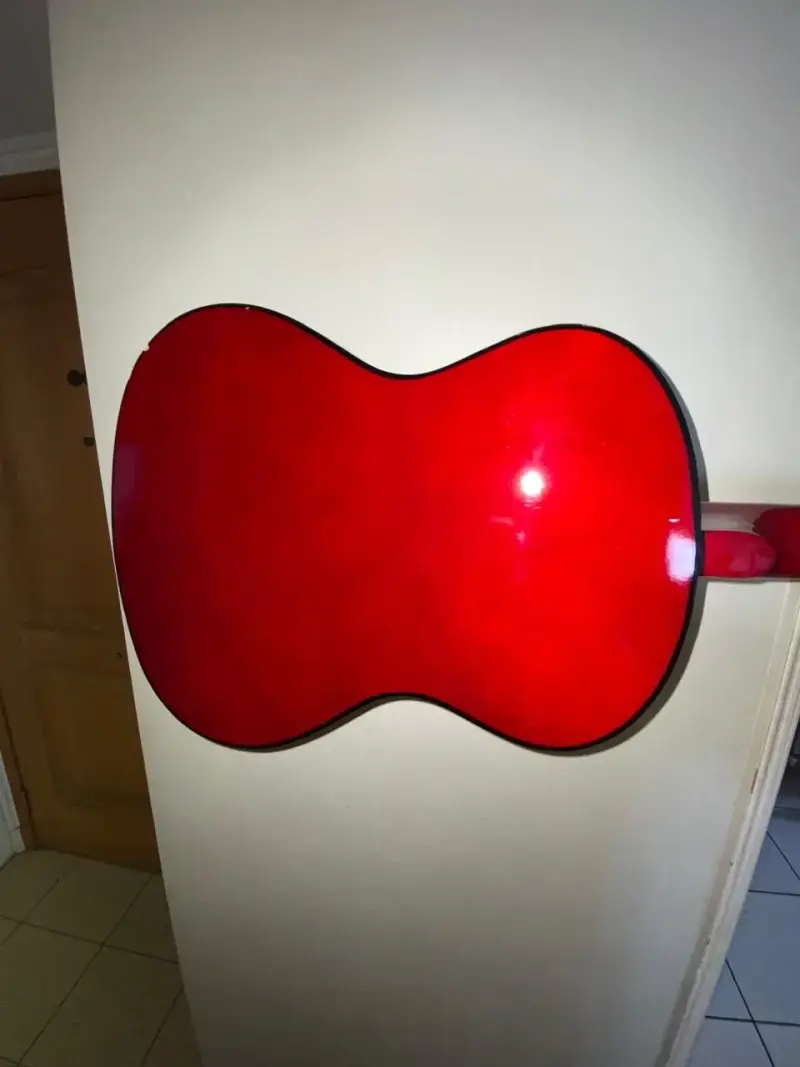 Guitarra acústica - 1