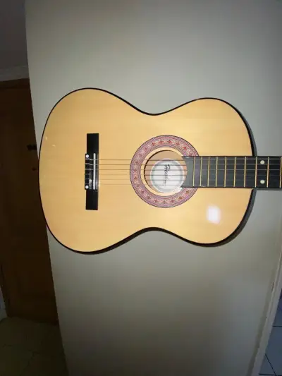 Guitarra acústica - miniatura 5