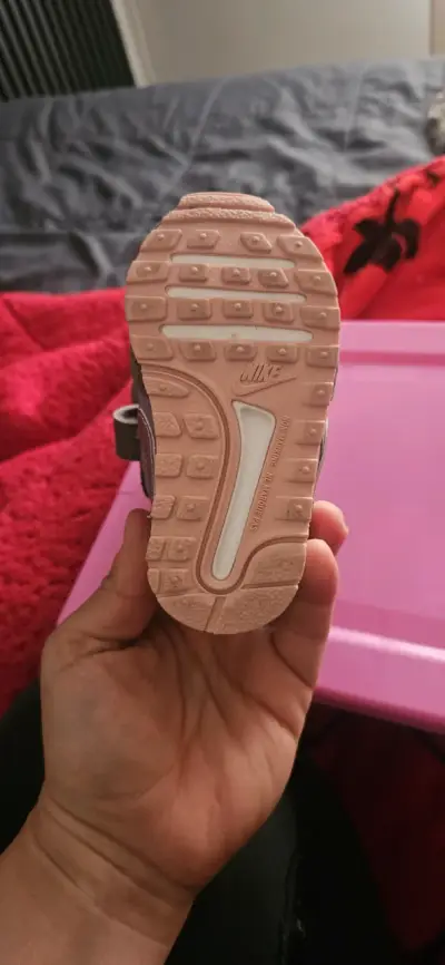 Zapatillas Nike infantiles café - miniatura 2
