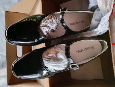 Zapatos de charol negros - miniatura 1