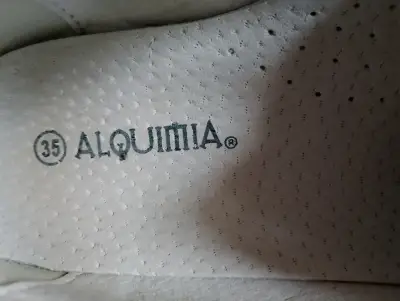 Zapatos de charol negros - miniatura 4