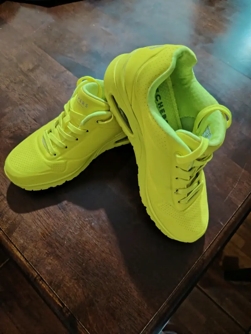 Zapatillas Skechers amarillas - 2