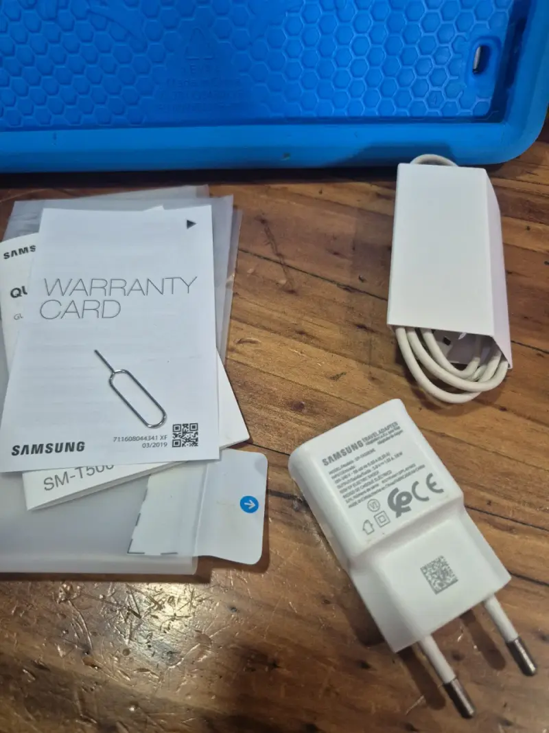 Tablet Samsung tab A7 con pantalla grande 10.4" - 5