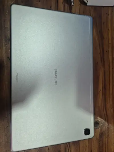 Tablet Samsung tab A7 con pantalla grande 10.4" - miniatura 6