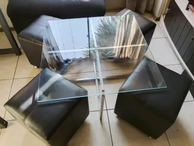 Mesa de centro de vidrio+ 4 puff - miniatura 6