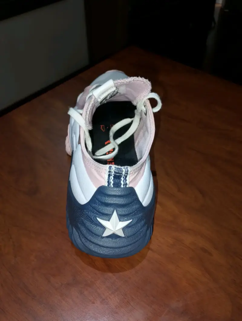 Zapatillas deportivas rosadas - 2