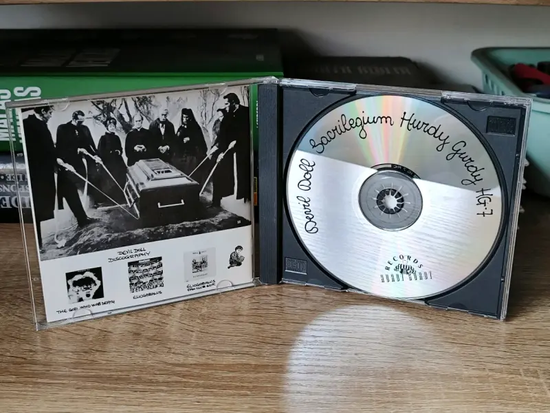Devil Doll - Sacrilegium (First Press) - 4