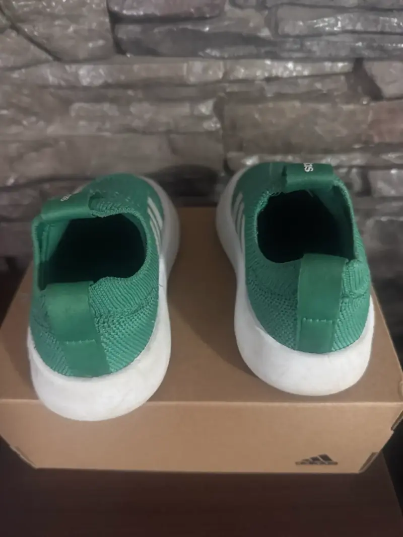Zapatillas verdes para niños - 2