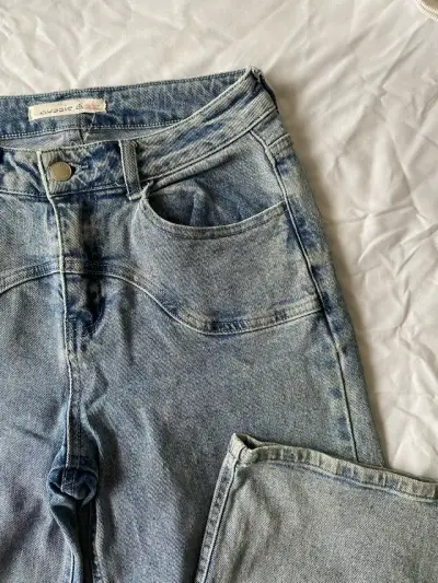 Jeans azules de tiro medio ( talla 38) - miniatura 2