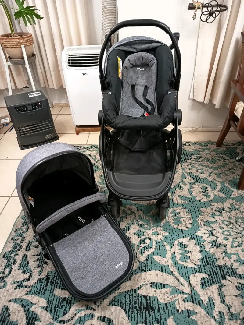 Coche, silla y centro de actividades - 4