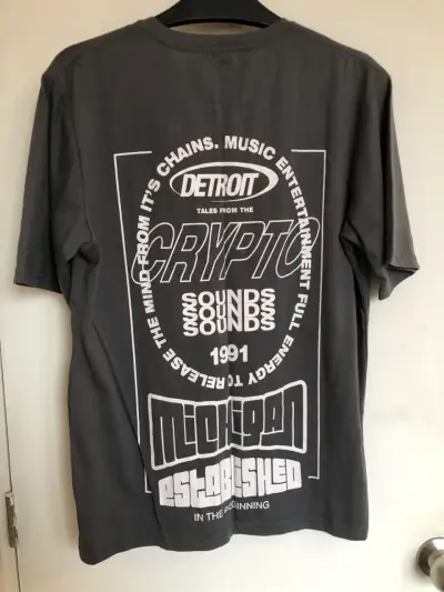 Polera gris Michigan 1991 nueva - miniatura 3