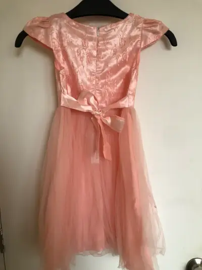 Vestido de fiesta rosa niña - miniatura 3