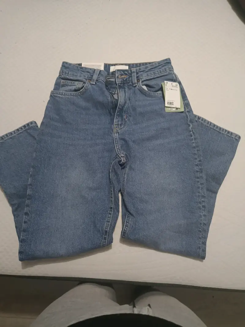 Jeans azules nuevos - 1