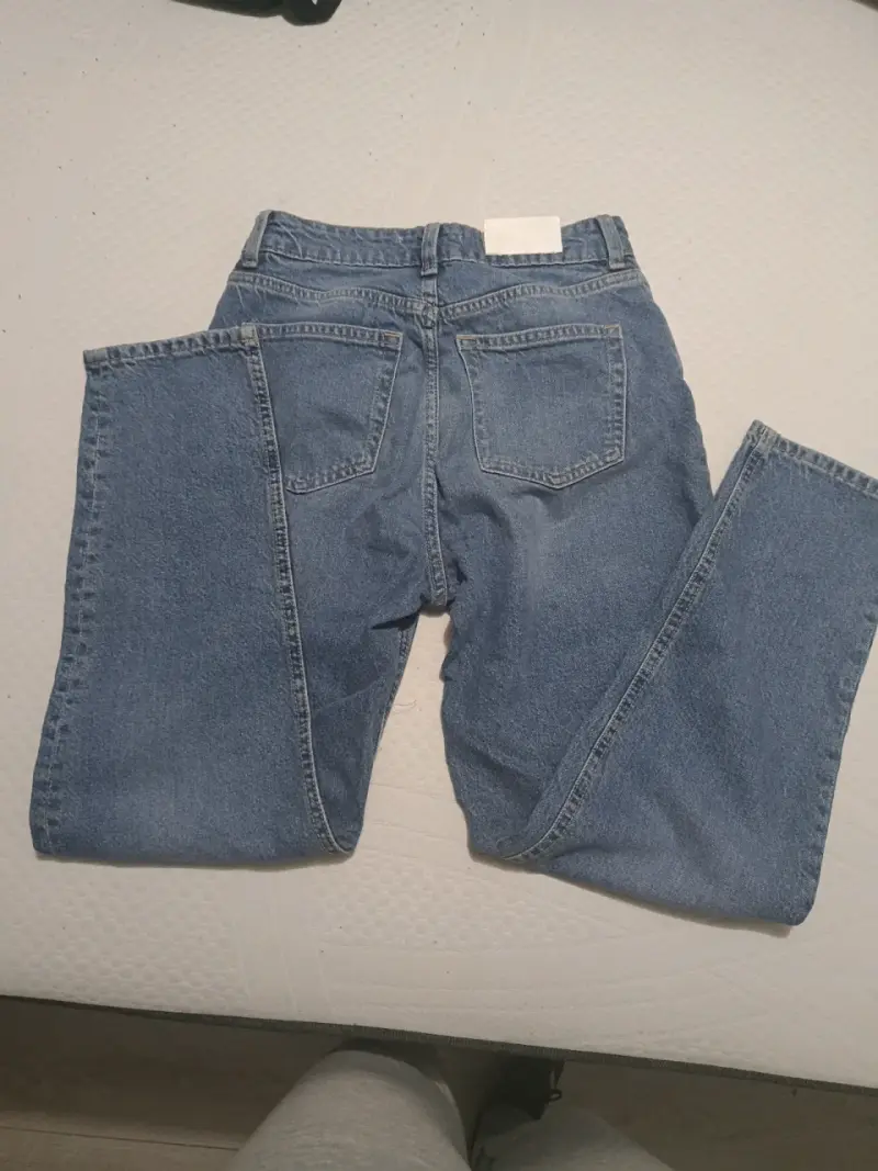 Jeans azules nuevos - 2