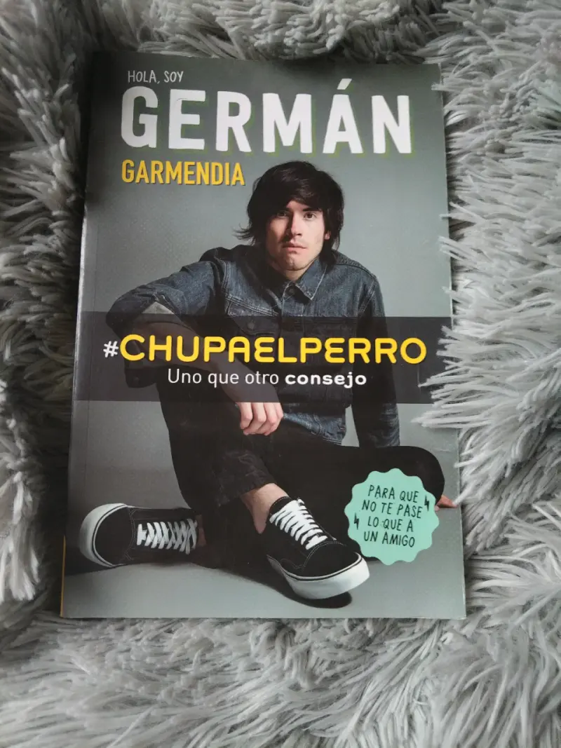 #CHUPAELPERRO - 1