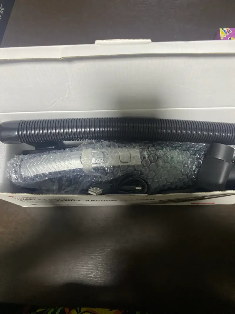 Aspiradora inalámbrica para auto - 3