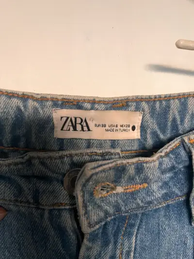 Jeans ZARA talla 38 - miniatura 2