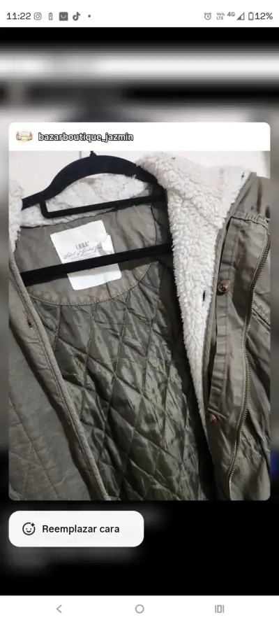 Parka verde con capucha - miniatura 2