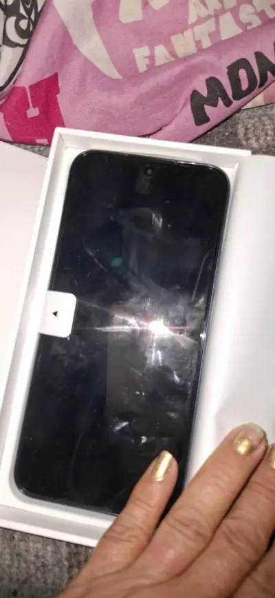 Celular. Nuevo oppo - miniatura 2