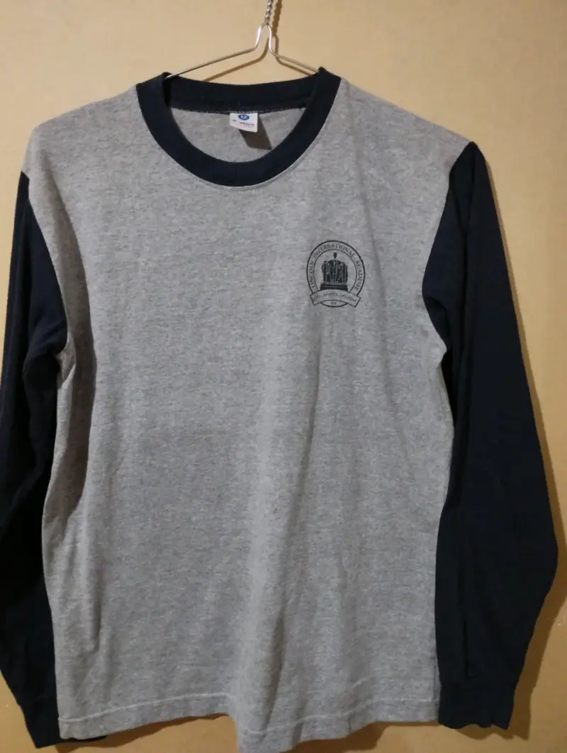 Polera escolar Lincoln international academy - 1