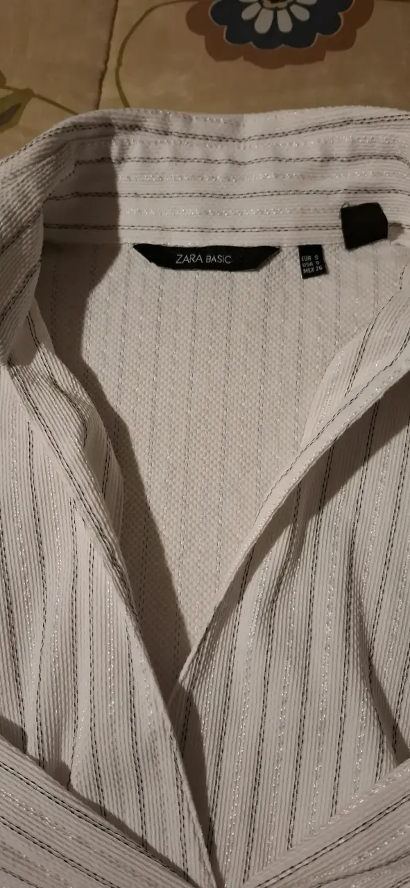 Blusa rayada blanca Zara - 2