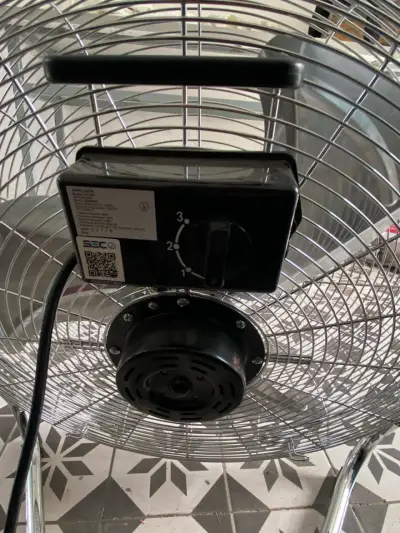Ventilador Würden de piso - miniatura 3