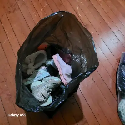 Lote de zapatillas usadas - miniatura 2