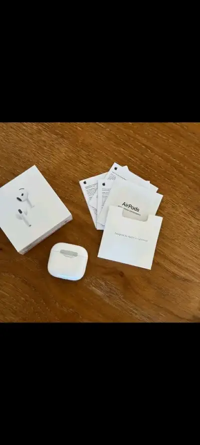 Audífonos AirPods 4 generación, Apple watch - miniatura 1