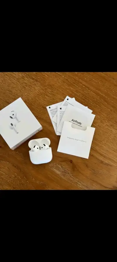Audífonos AirPods 4 generación, Apple watch - miniatura 3