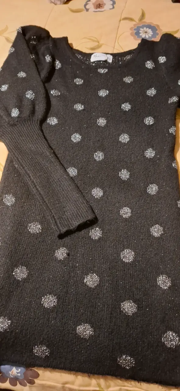 Minivestido negro con puntos brillantes - 4