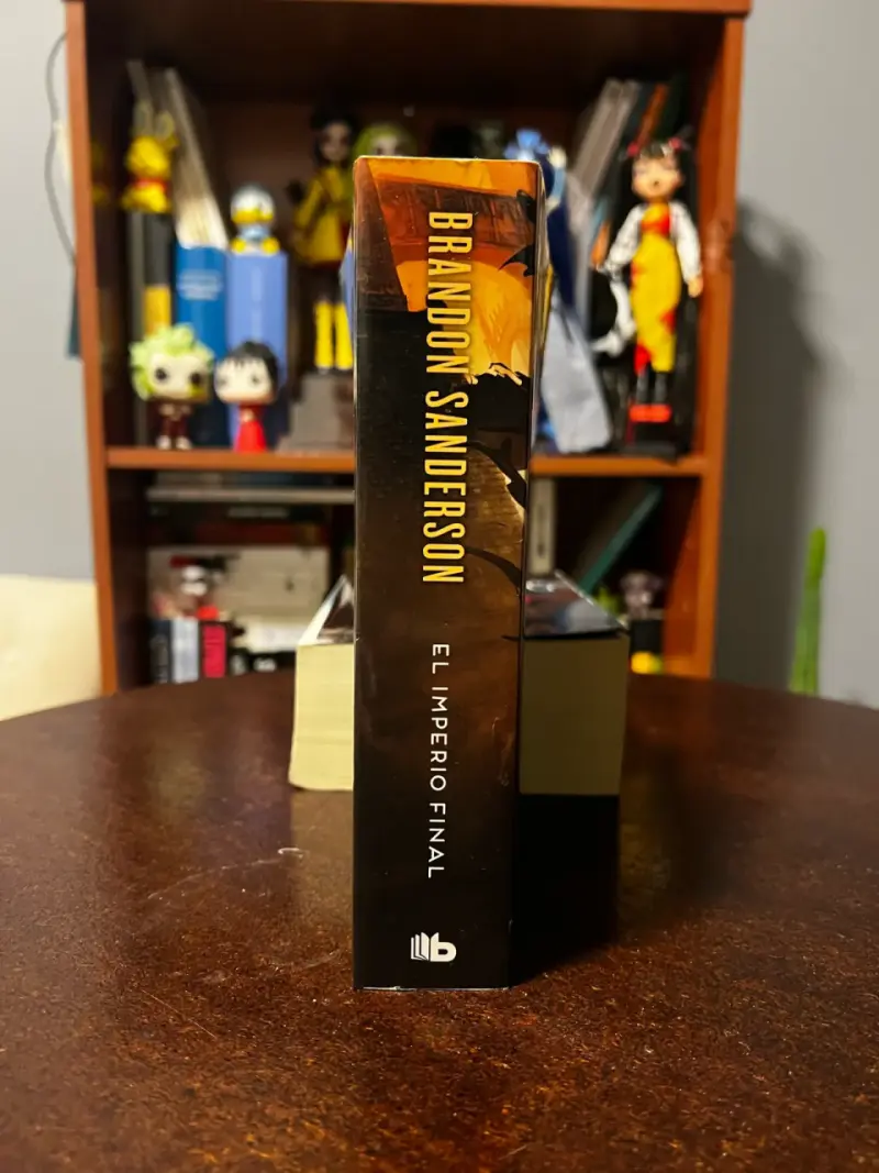 Libro Nacidos de la Bruma I - 2