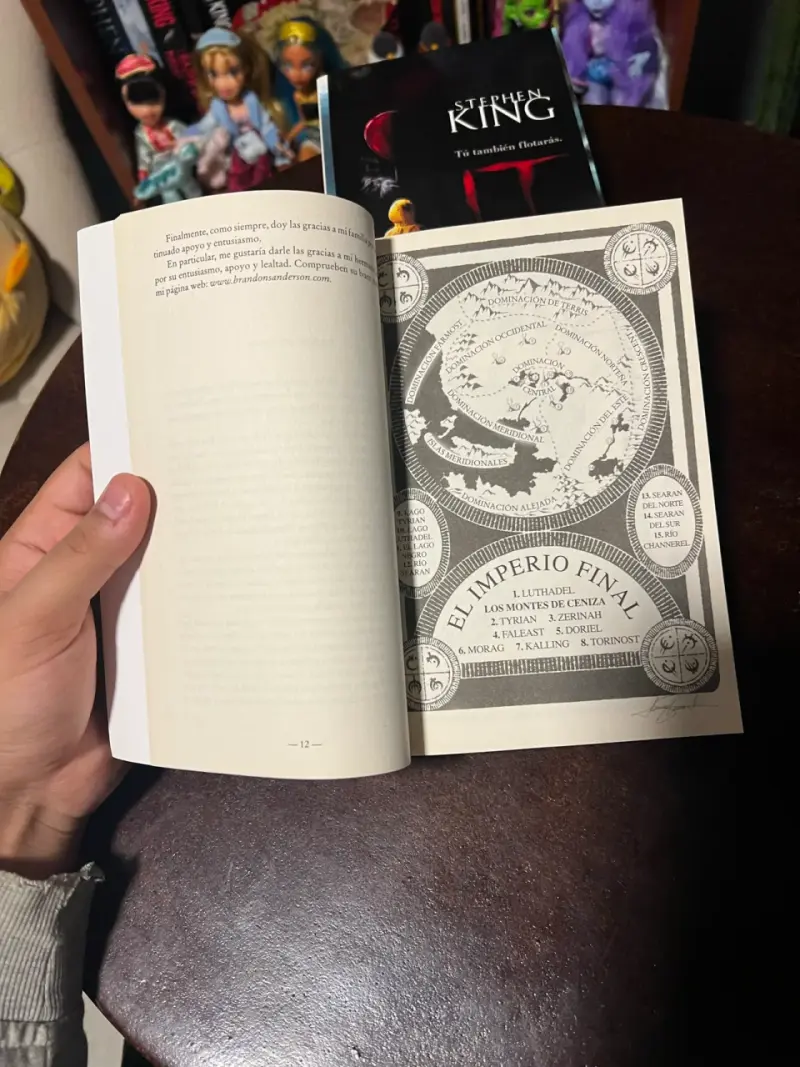 Libro Nacidos de la Bruma I - 4