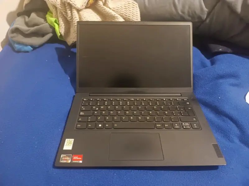 Notebook Lenovo Ryzen 3 - 1