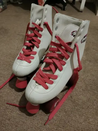 Patines blancos - miniatura 1