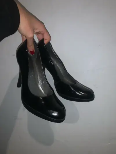 Zapatos de taco alto negros - miniatura 1