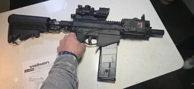 Rifle de aire Valken M17 con accesorios - miniatura 3