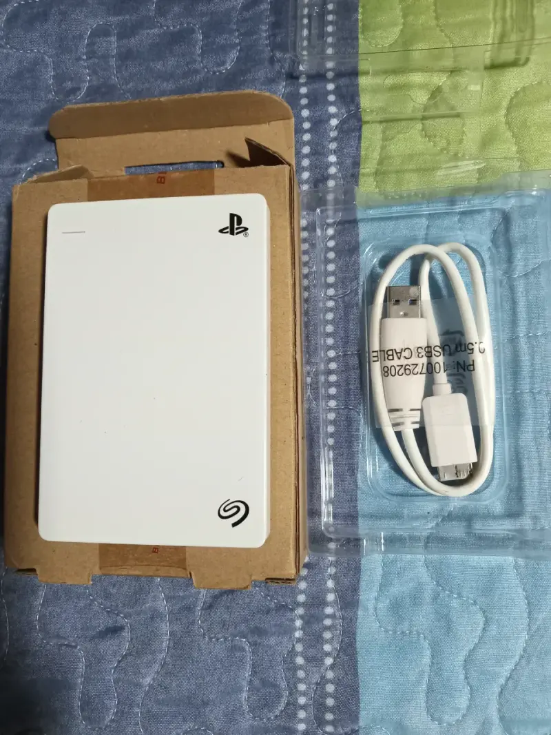 Disco duro externo PlayStation PS4 STGD2000102