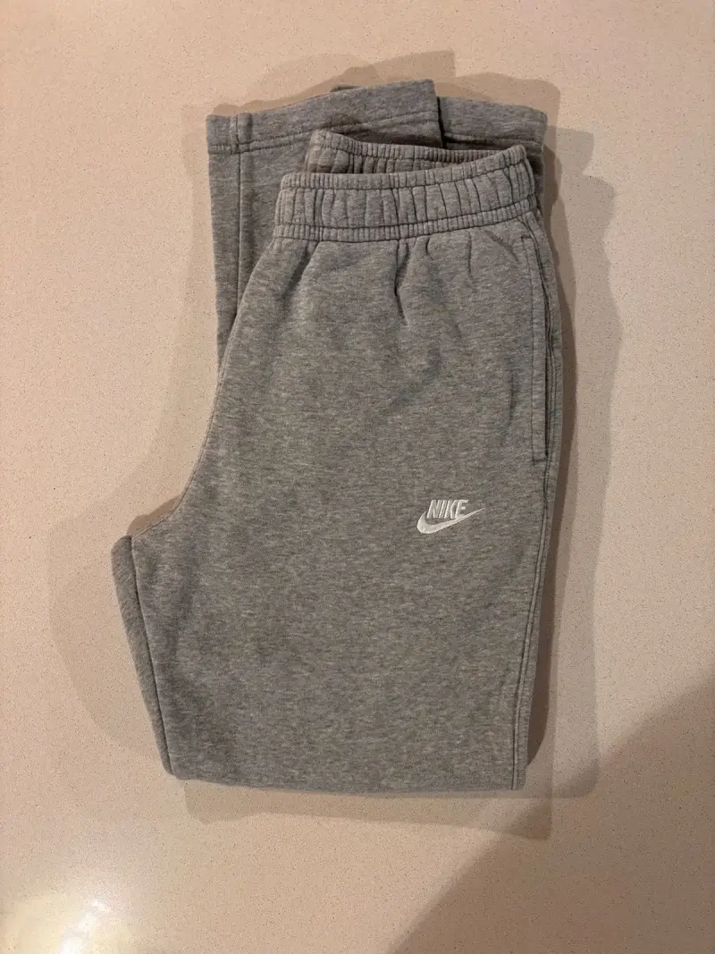 Pantalones deportivos grises Nike - 2