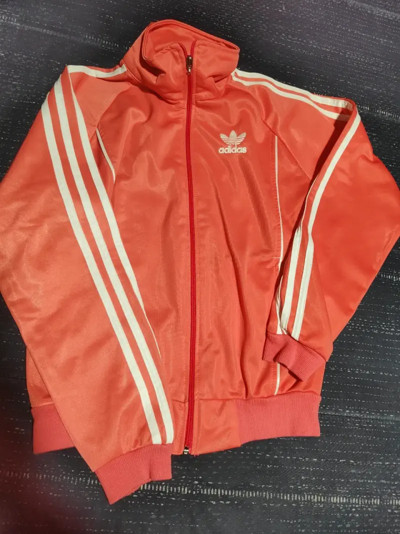 Chaqueta deportiva Adidas rosada - 1