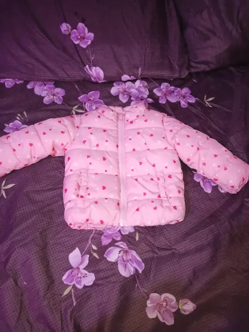 Chaqueta rosada para niña