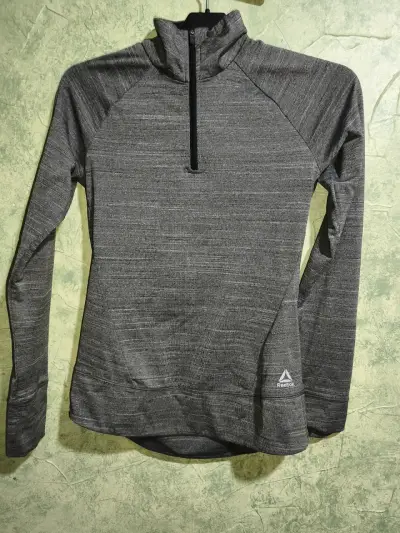 Polera deportiva gris Reebok - miniatura 4