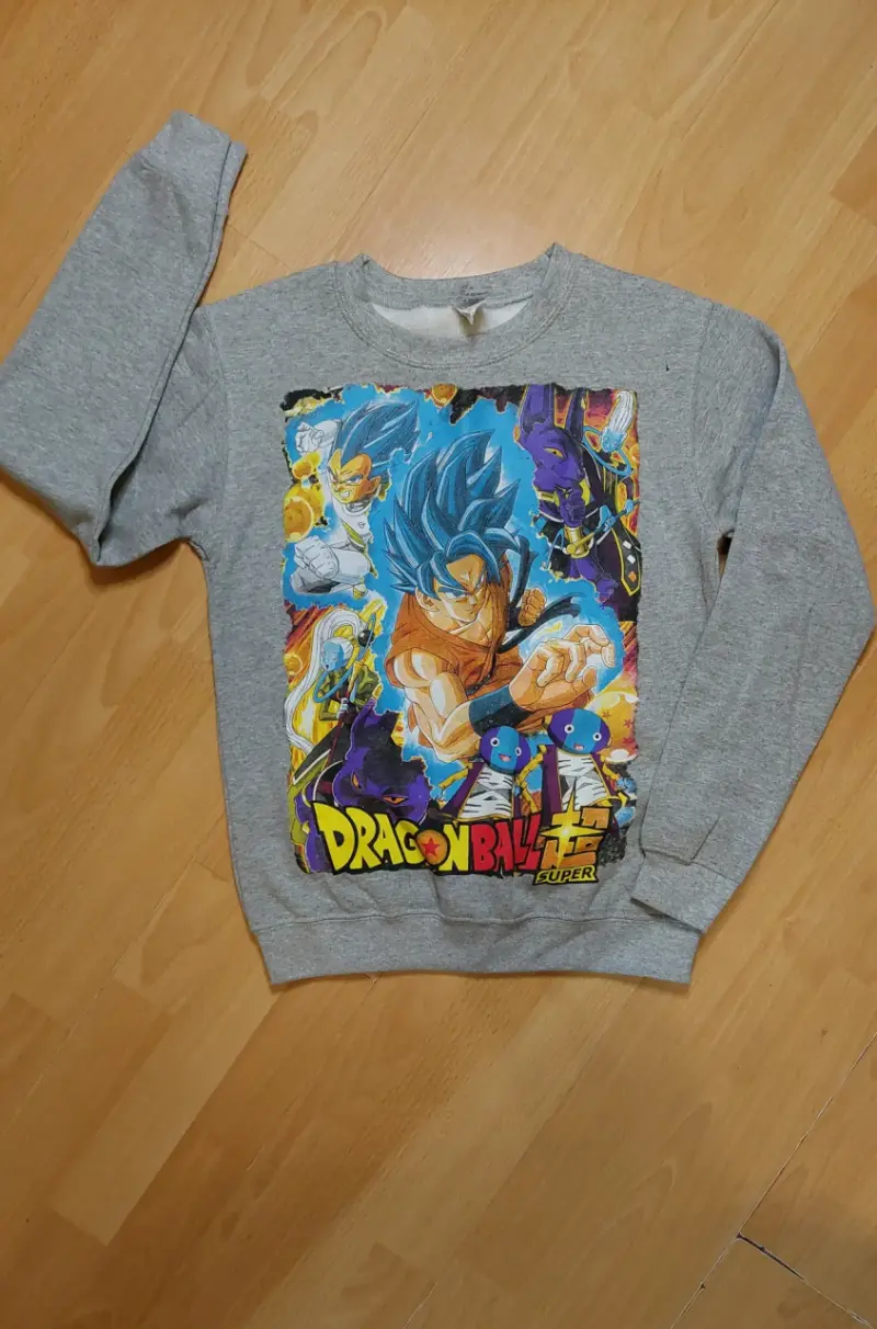 Polerón gris Dragon Ball Super