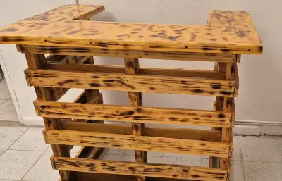 Barra rústica de madera reciclada - miniatura 1