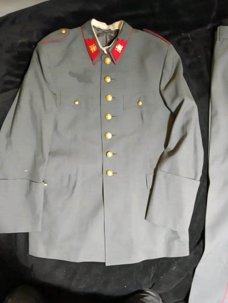 Tenida gris de salida Ejercito de Chile - 1