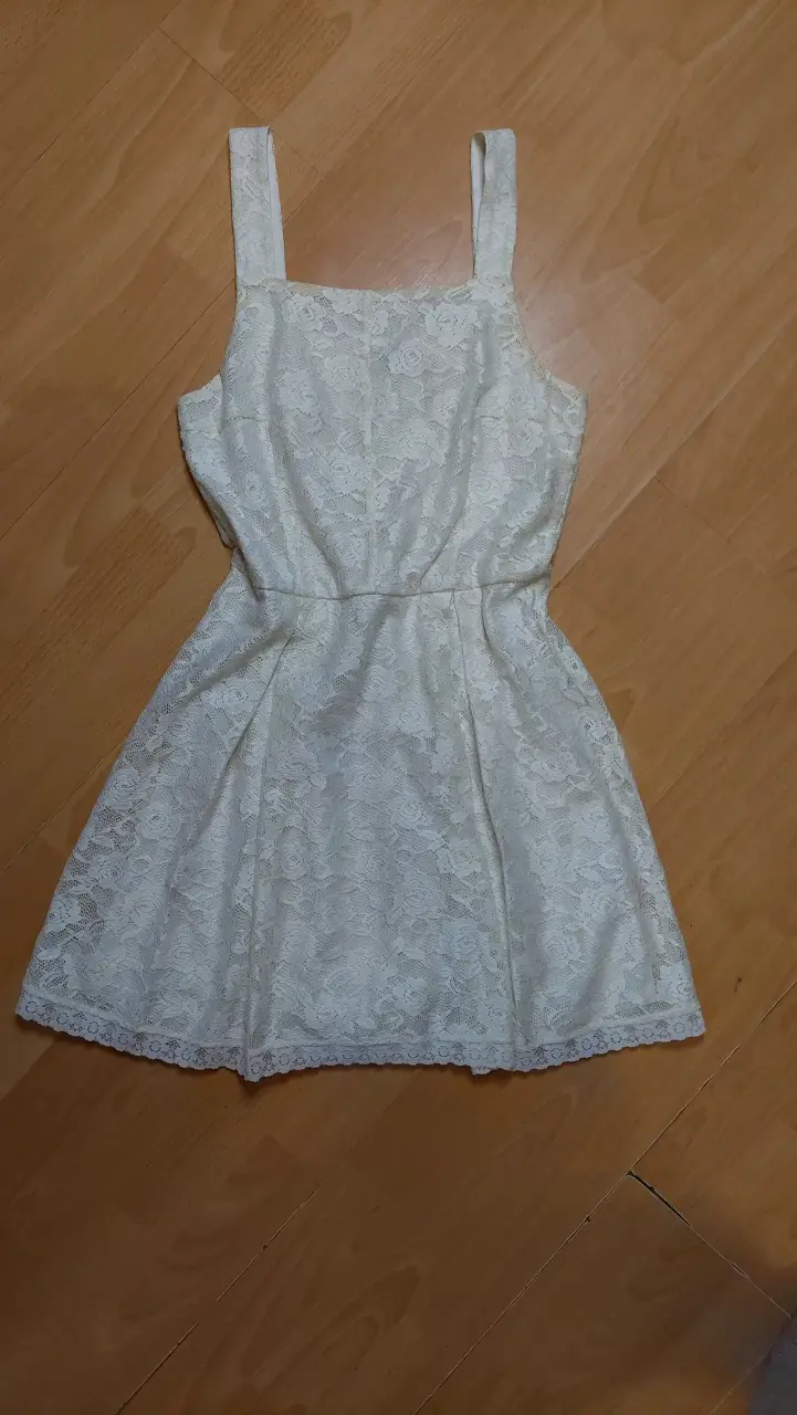 Vestido encaje blanco - 1