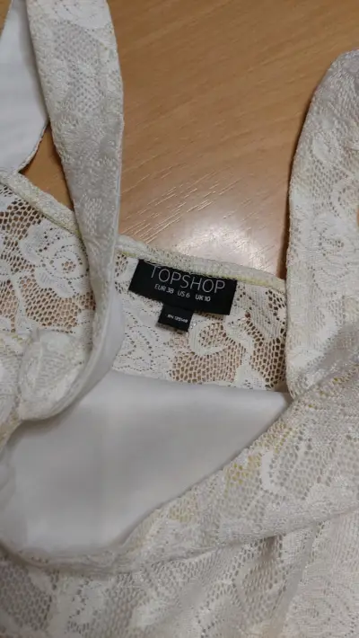 Vestido encaje blanco - miniatura 2